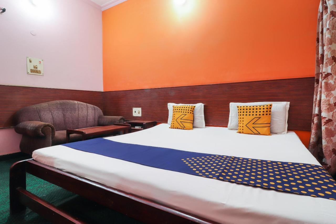 Spot On Jaiswal Guest House Hasanganj Esterno foto